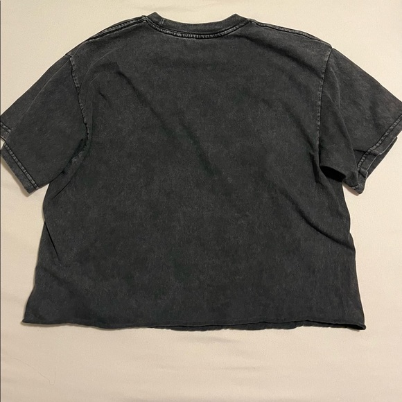 Brandy Melville T-Shirt - Picture 2 of 3